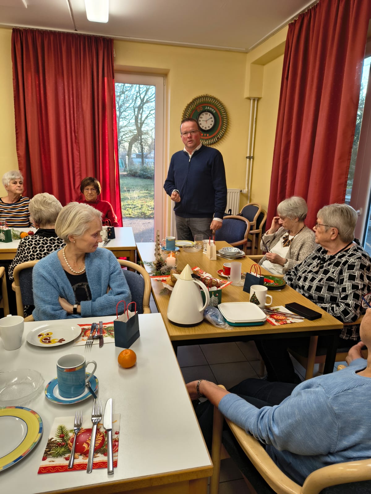 Harmonische Weihnachtsfeiern der Fitnessparte im Dezember